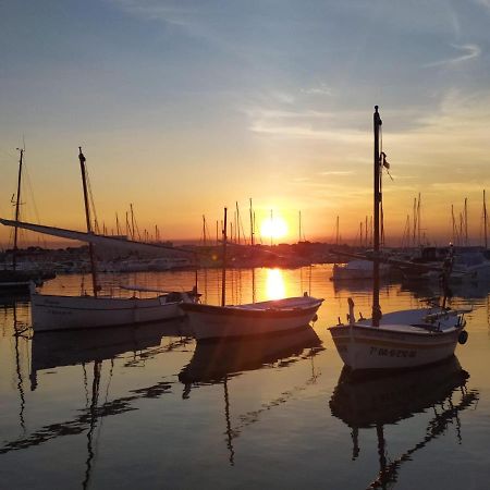 Apartament Catalunya, moderno, céntrico y Parking L' Escala Esterno foto