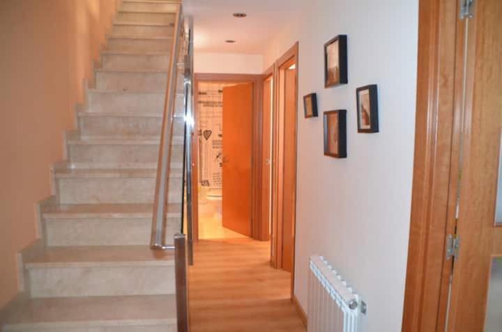 Apartament Catalunya, moderno, céntrico y Parking L' Escala Esterno foto