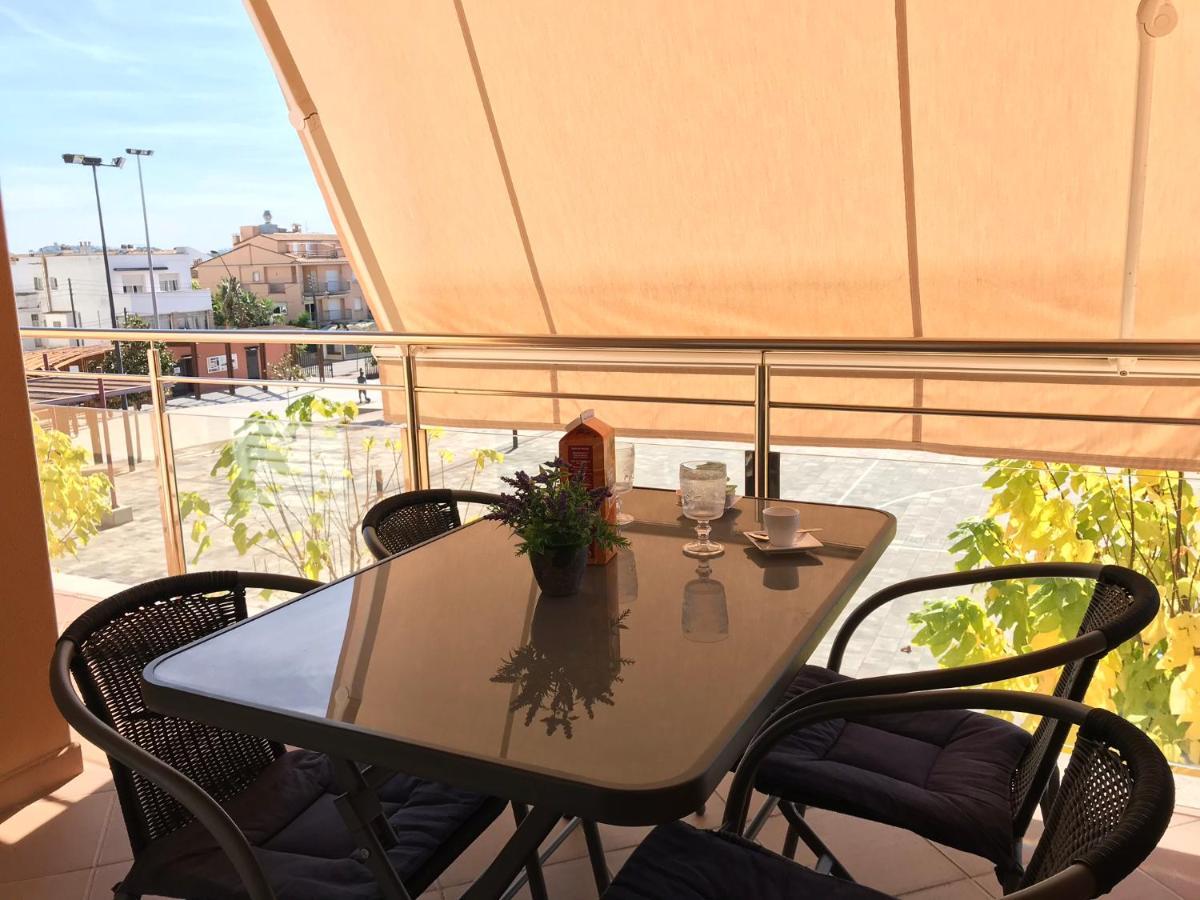 Apartament Catalunya, moderno, céntrico y Parking L' Escala Esterno foto