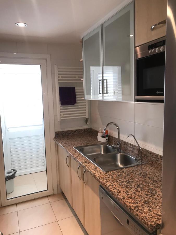 Apartament Catalunya, moderno, céntrico y Parking L' Escala Esterno foto